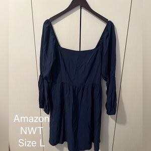 Mini dress - Navy blue - puff sleeve - square neck
